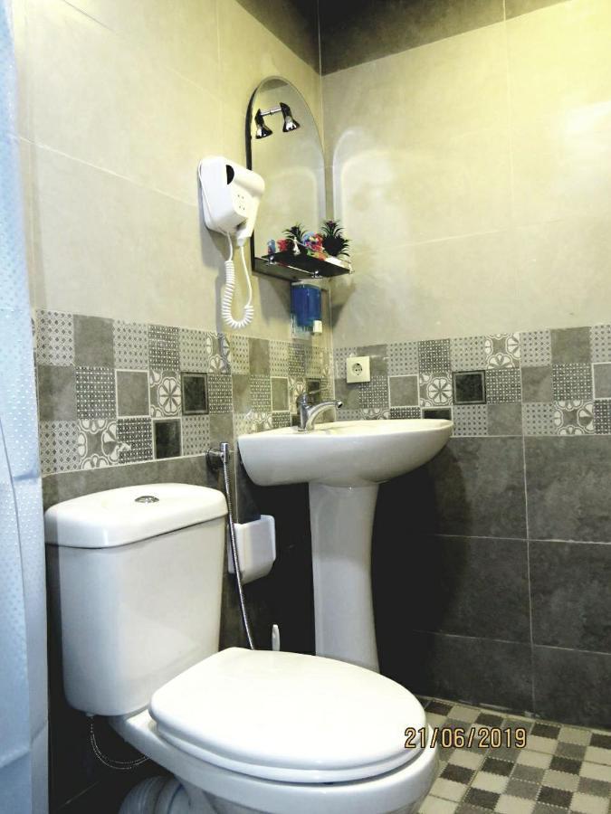 Atlas Hotel Tbilisi Bagian luar foto