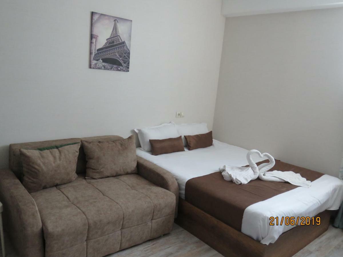Atlas Hotel Tbilisi Bagian luar foto