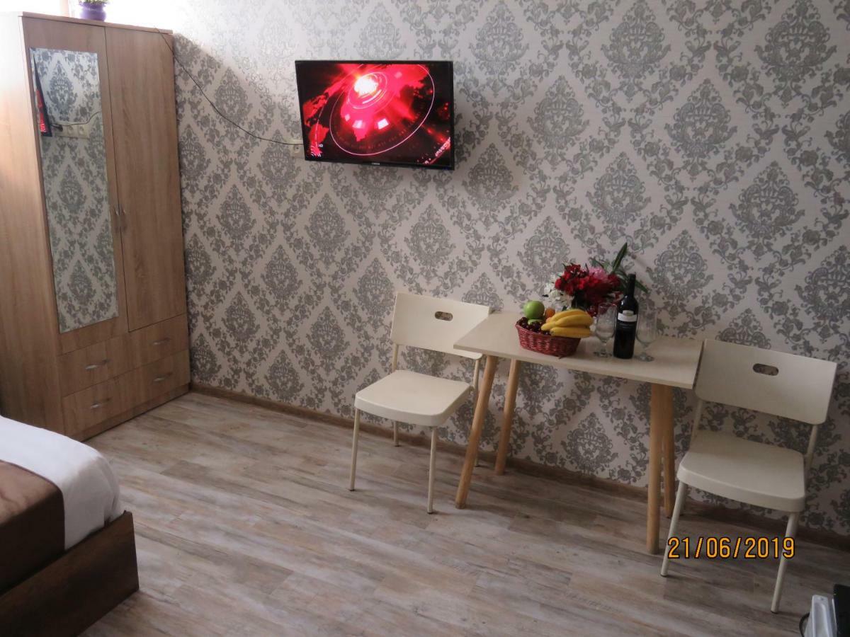 Atlas Hotel Tbilisi Bagian luar foto