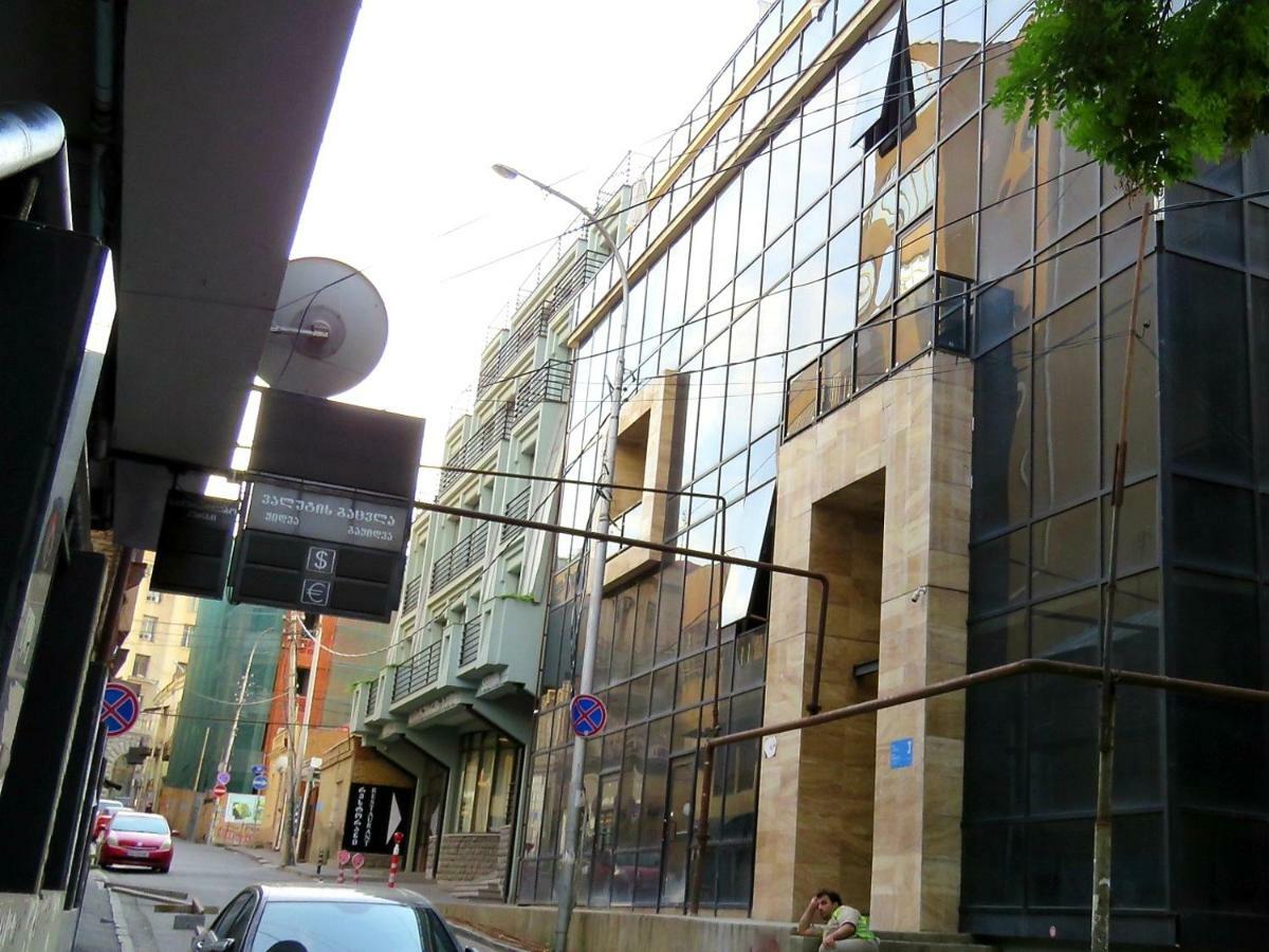 Atlas Hotel Tbilisi Bagian luar foto